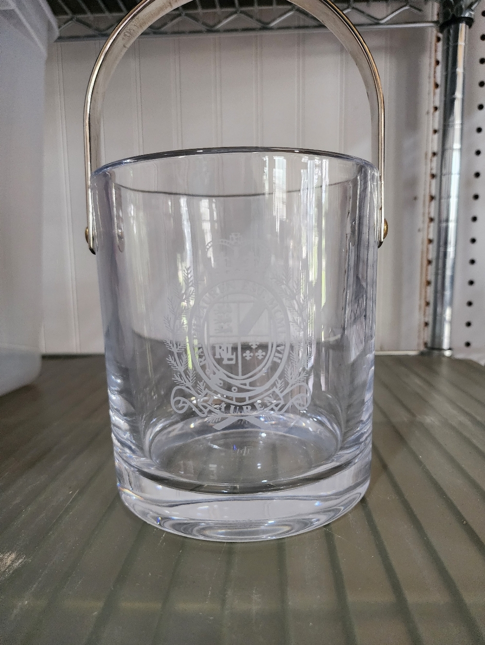 RALPH LAUREN CRYSTAL ICE BUCKET CLEAR WITH GOLD METAL HANDLE CLASSIC CREST LOGO - Picture 4 of 8